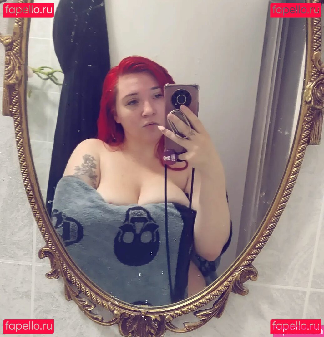 Ariel Vanderberg Nude Onlyfans Photo 13