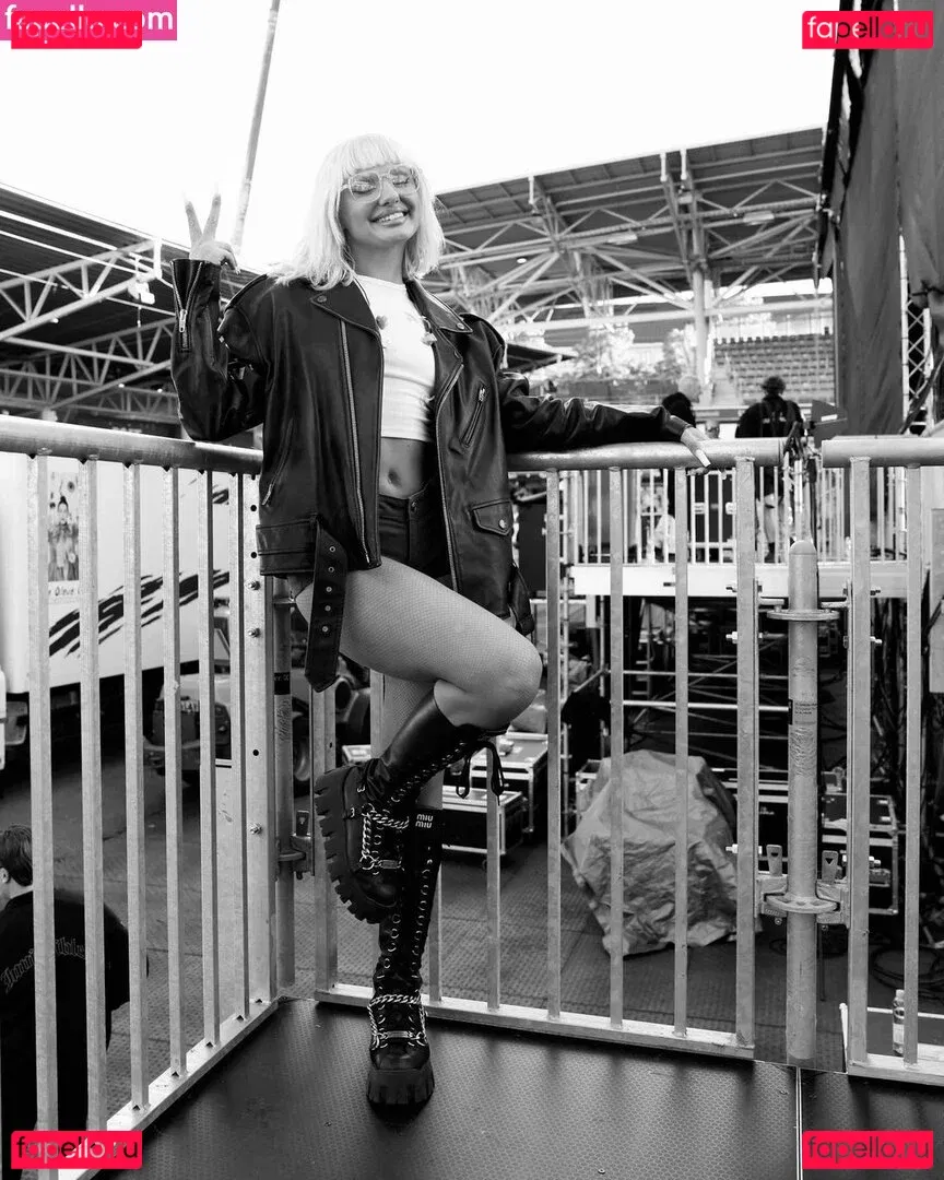 Alecsandra.99 Onlyfans Photo Gallery 