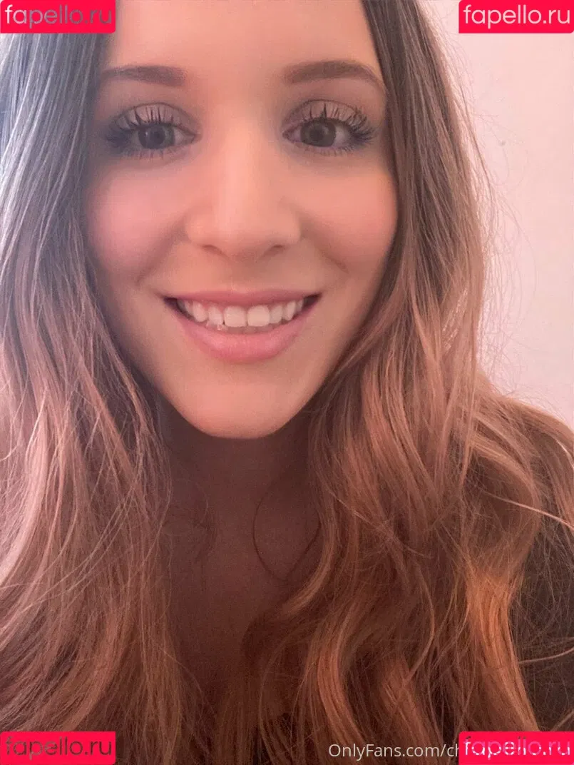 chrissycantwalk Onlyfans Photo Gallery 