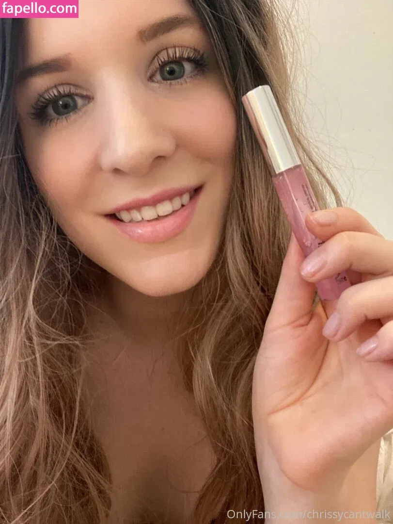 chrissycantwalk Onlyfans Photo Gallery 