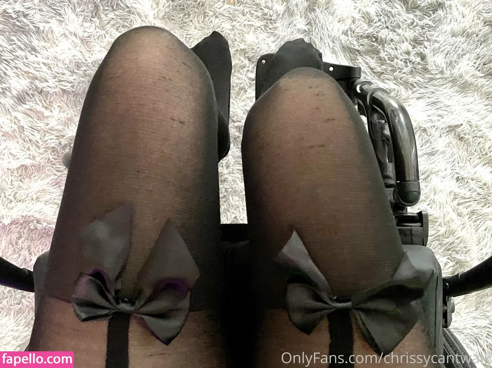 chrissycantwalk Onlyfans Photo Gallery 