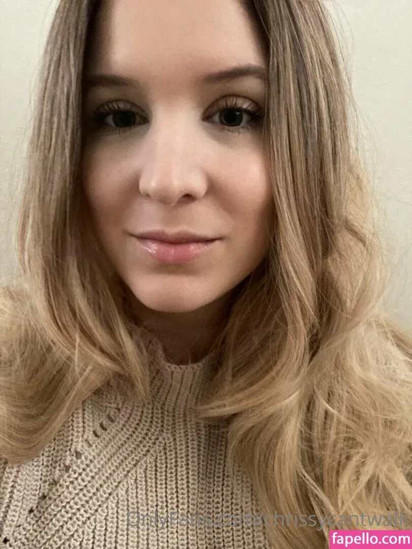 chrissycantwalk Onlyfans Photo Gallery 