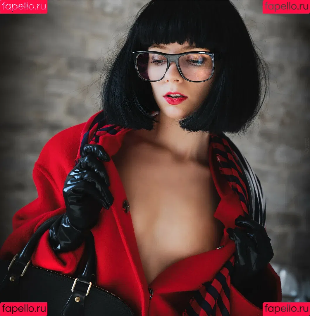 Marta Gromova Onlyfans Photo Gallery 