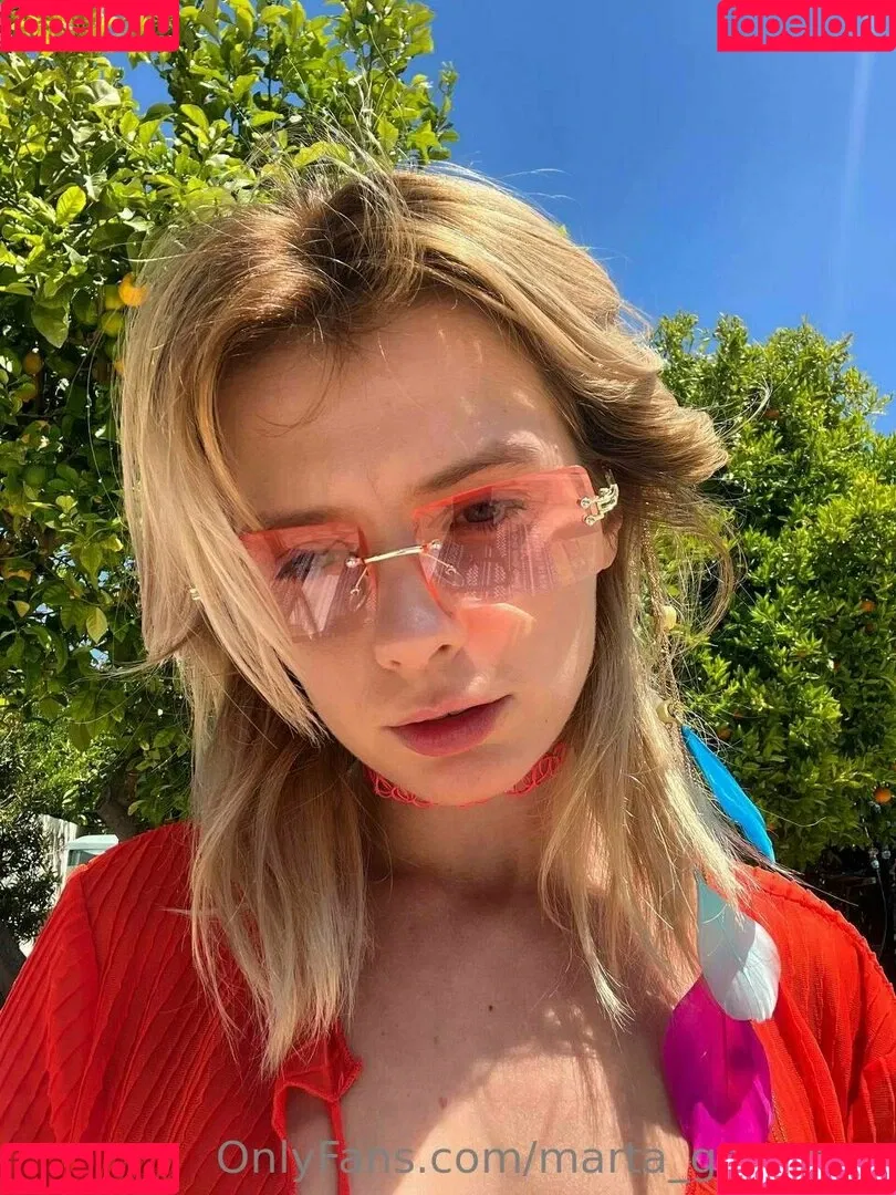 Marta Gromova Onlyfans Photo Gallery 