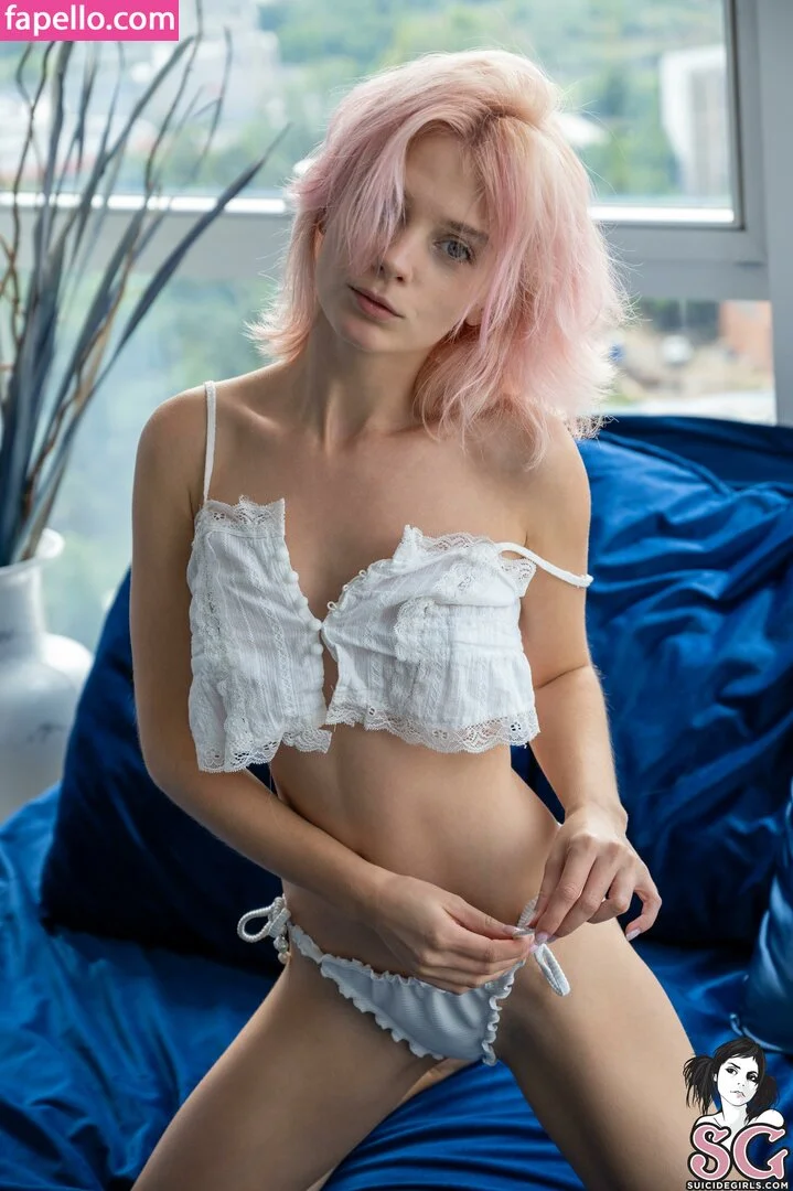 Marta Gromova Onlyfans Photo Gallery 