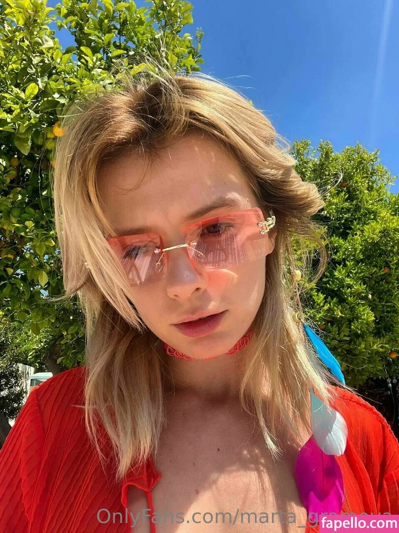 Marta Gromova Onlyfans Photo Gallery 