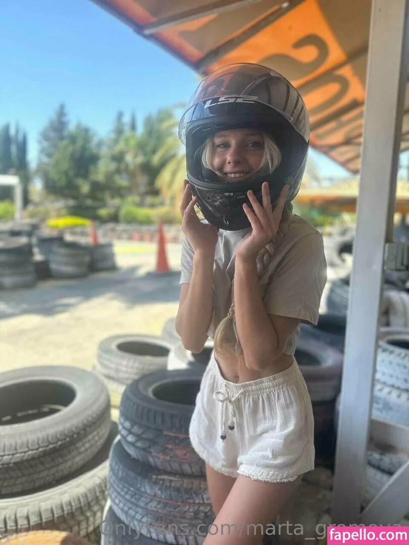 Marta Gromova Onlyfans Photo Gallery 