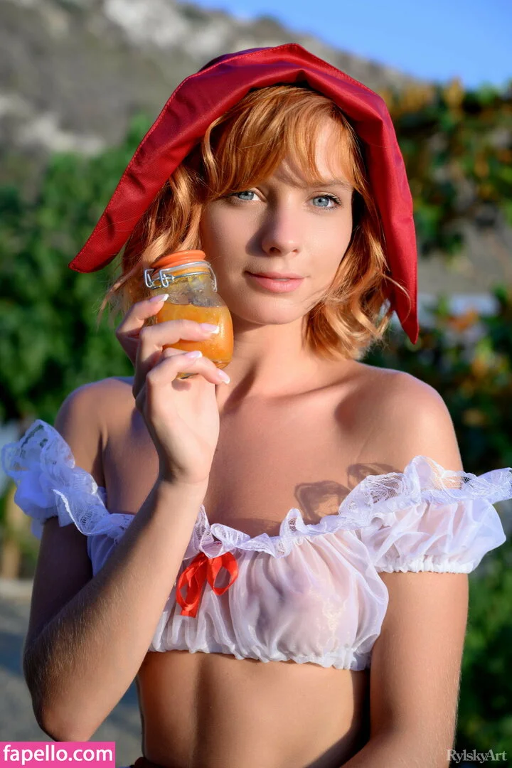 Marta Gromova Onlyfans Photo Gallery 