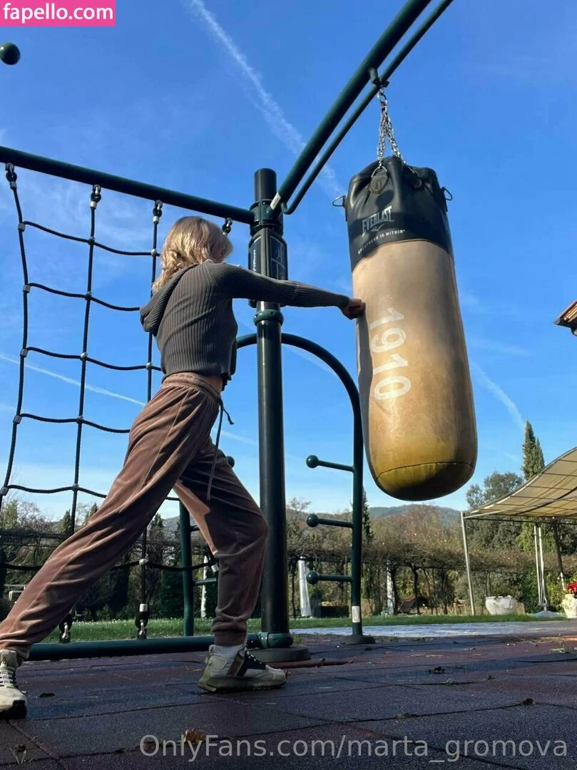 Marta Gromova Onlyfans Photo Gallery 