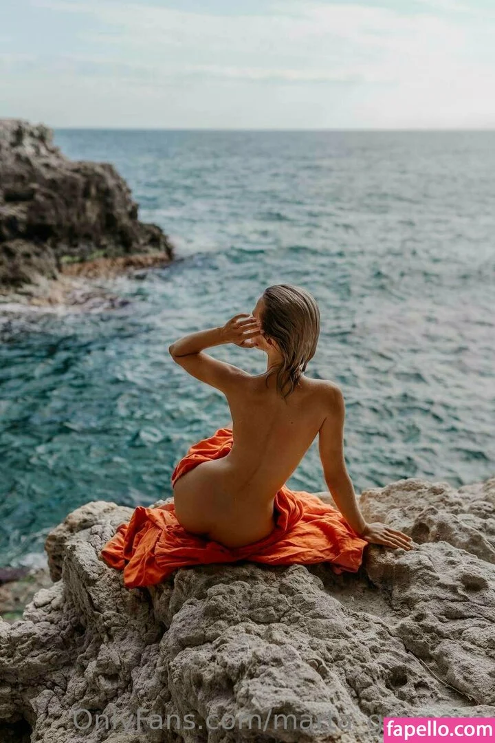 Marta Gromova Onlyfans Photo Gallery 