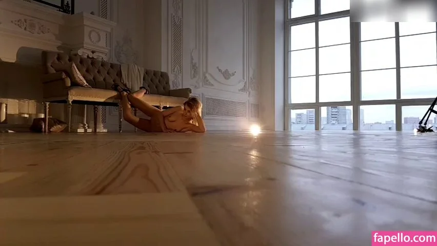 Marta Gromova Onlyfans Photo Gallery 