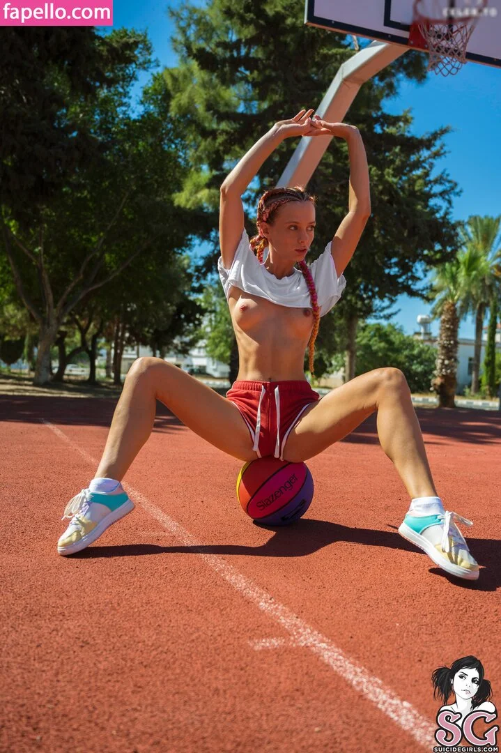 Marta Gromova Onlyfans Photo Gallery 