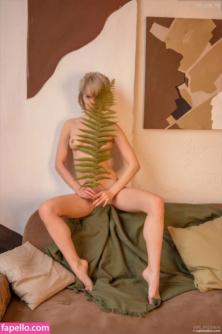 Marta Gromova Onlyfans Photo Gallery 