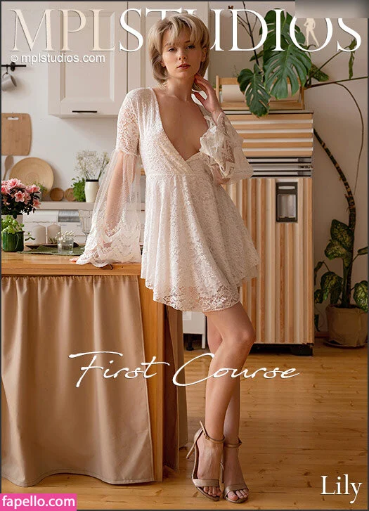 Marta Gromova Onlyfans Photo Gallery 