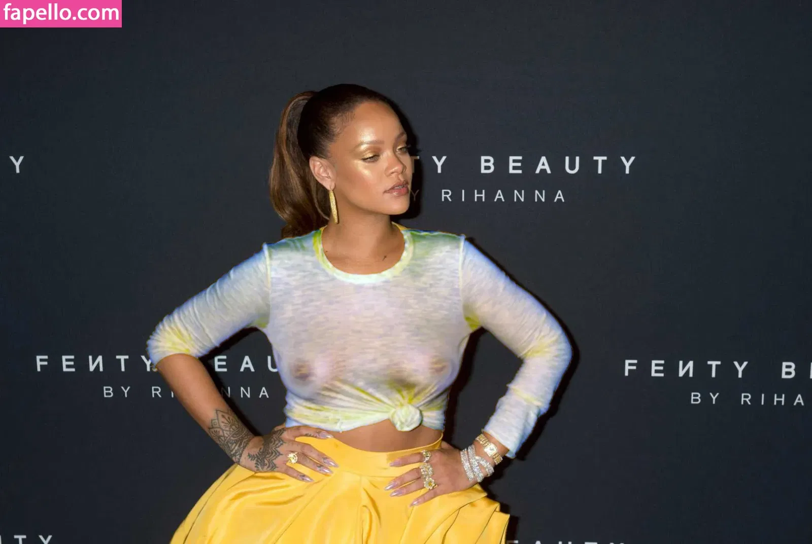 Rihanna Onlyfans Photo Gallery 