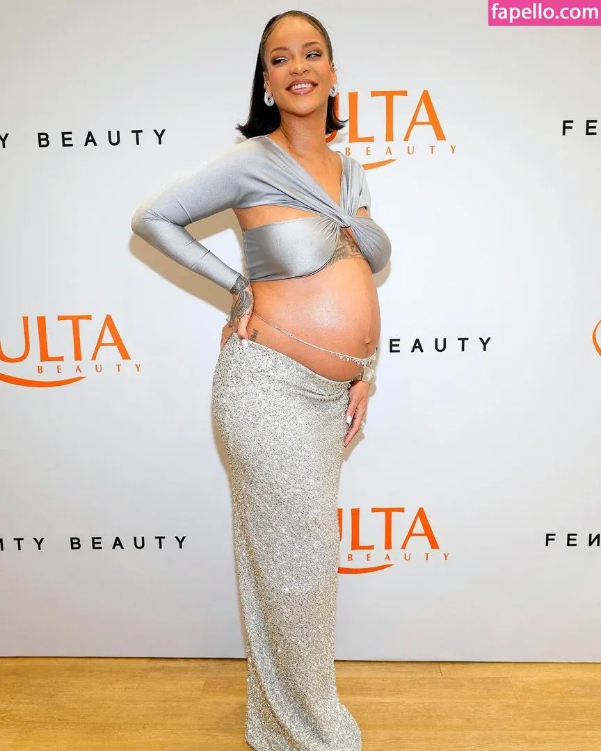 Rihanna Onlyfans Photo Gallery 