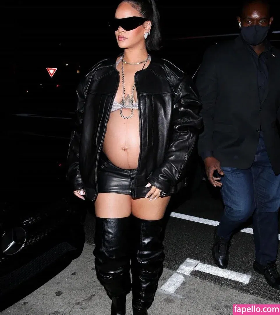 Rihanna Onlyfans Photo Gallery 