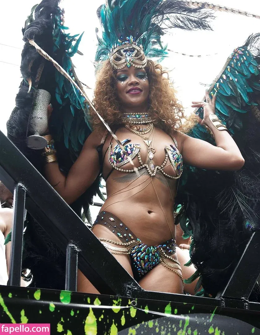 Rihanna Onlyfans Photo Gallery 
