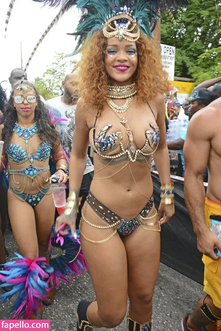 Rihanna Onlyfans Photo Gallery 