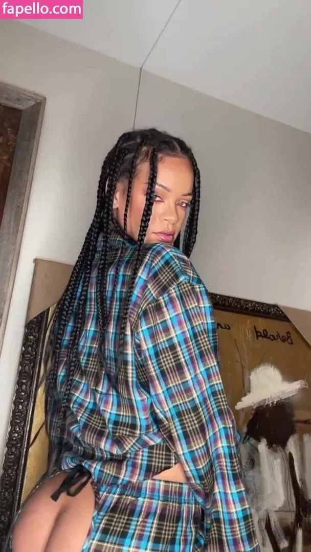 Rihanna Onlyfans Photo Gallery 