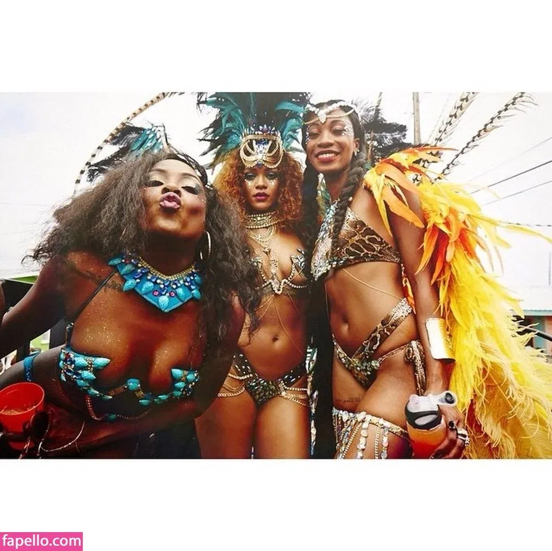 Rihanna Onlyfans Photo Gallery 