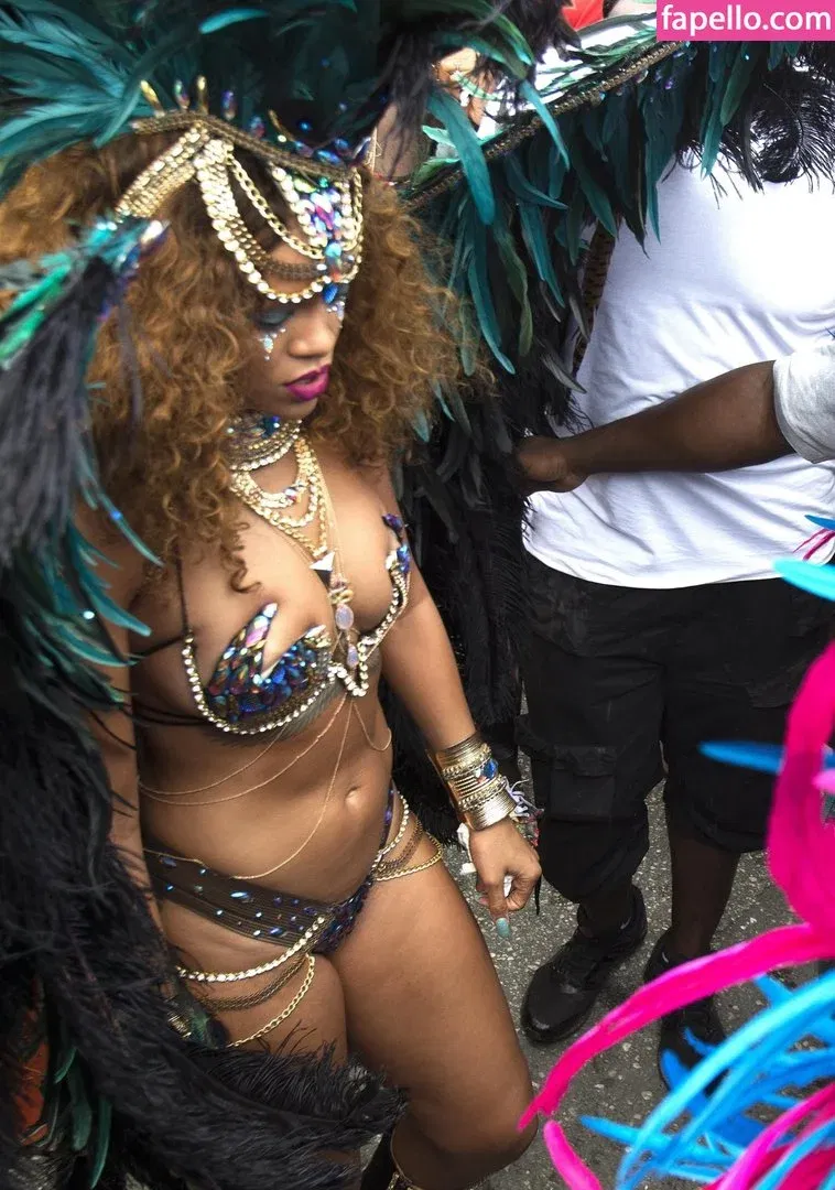 Rihanna Onlyfans Photo Gallery 