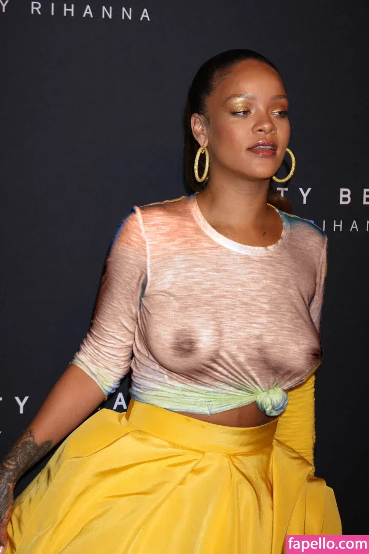 Rihanna Onlyfans Photo Gallery 