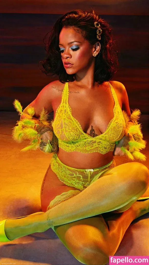 Rihanna Onlyfans Photo Gallery 