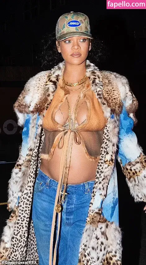 Rihanna Onlyfans Photo Gallery 