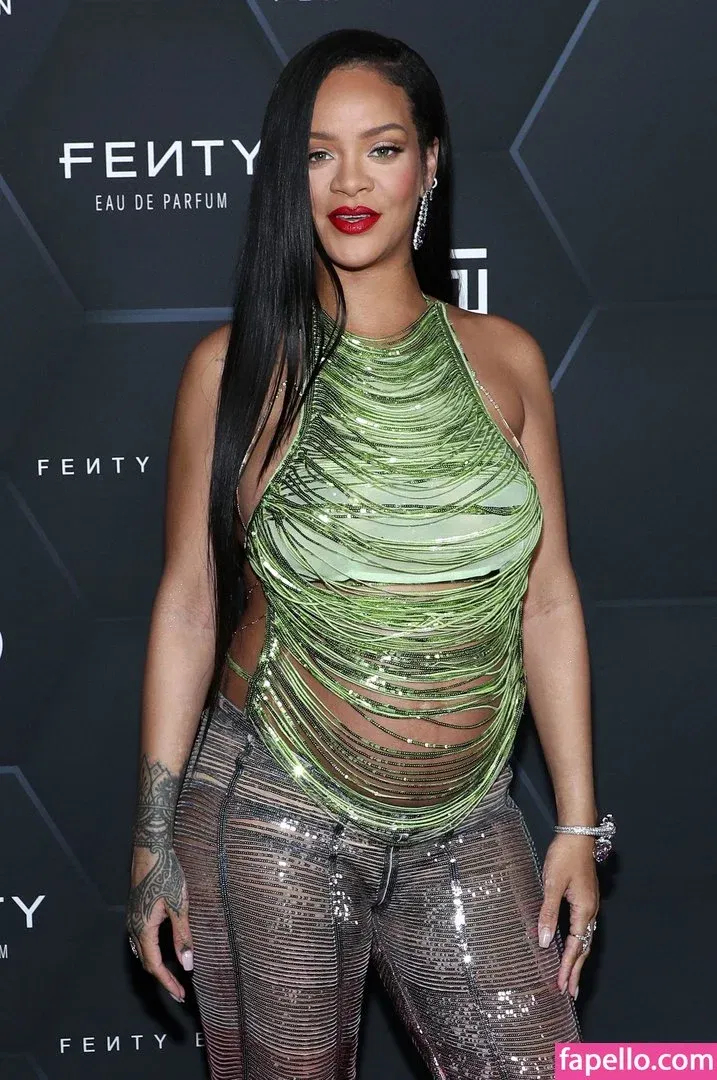 Rihanna Onlyfans Photo Gallery 