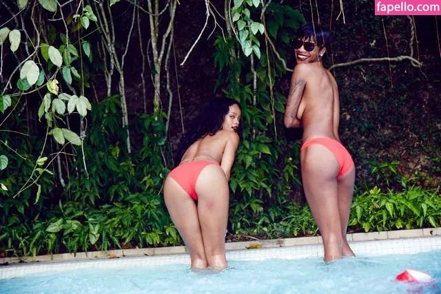 Rihanna Onlyfans Photo Gallery 