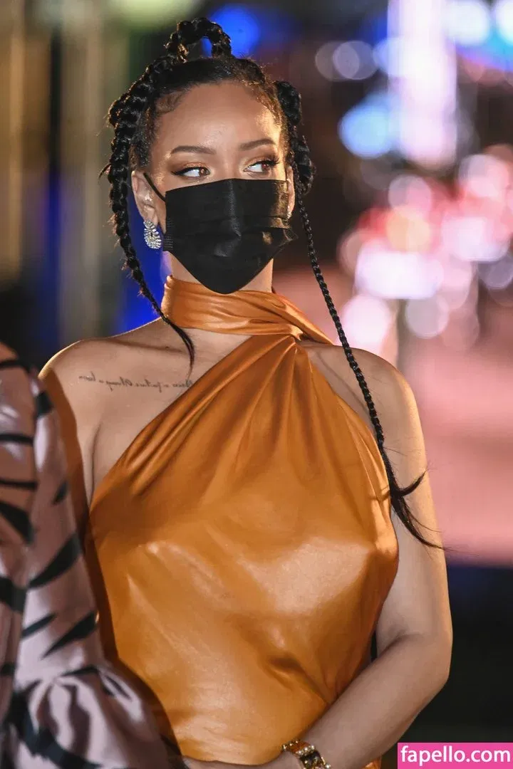 Rihanna Onlyfans Photo Gallery 