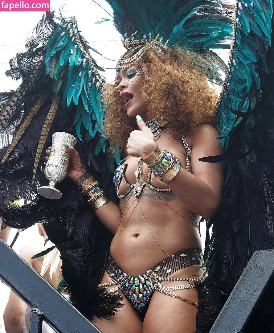 Rihanna Onlyfans Photo Gallery 