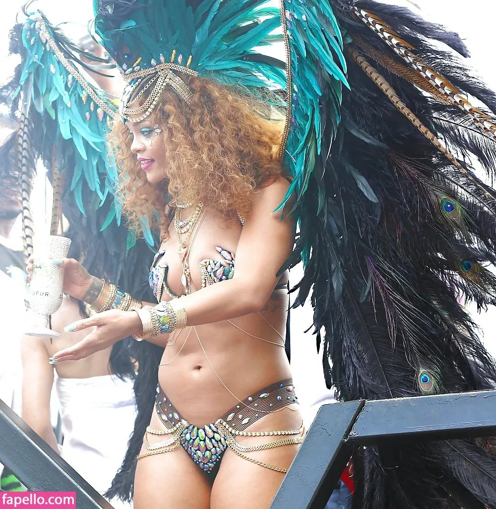 Rihanna Onlyfans Photo Gallery 