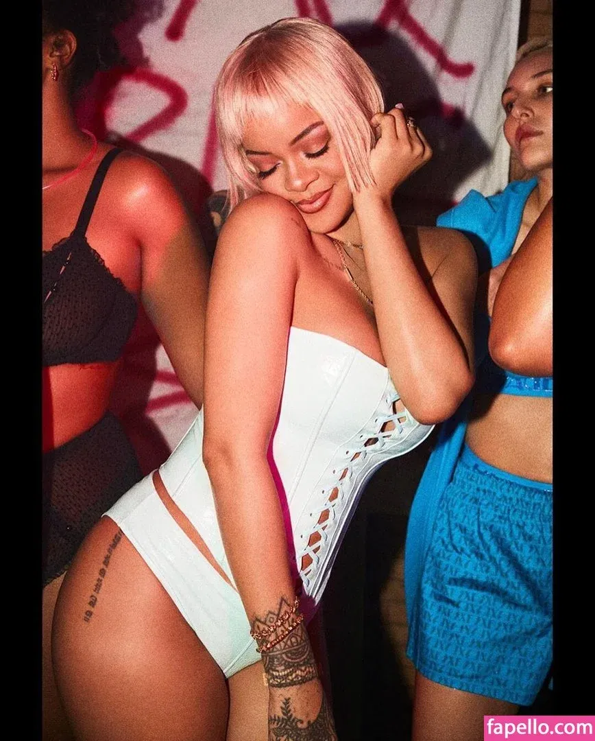 Rihanna Onlyfans Photo Gallery 