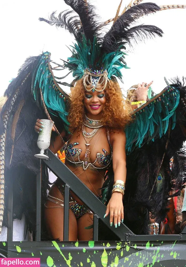 Rihanna Onlyfans Photo Gallery 