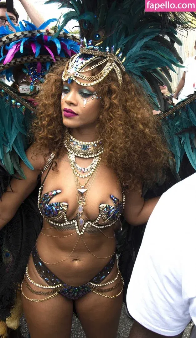 Rihanna Onlyfans Photo Gallery 