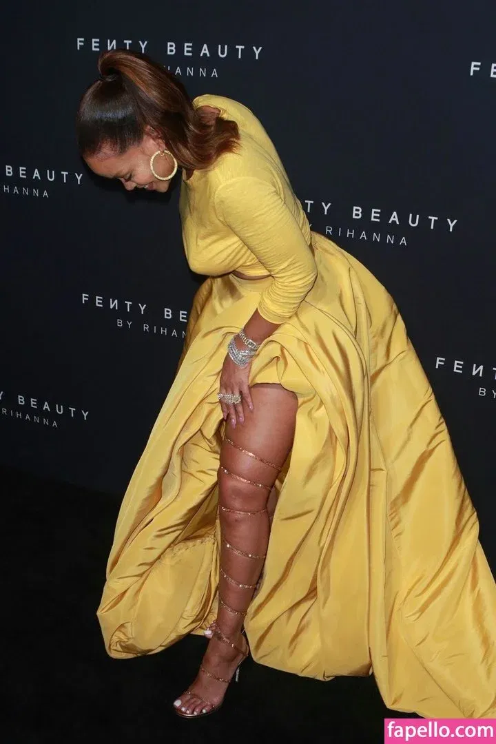 Rihanna Onlyfans Photo Gallery 