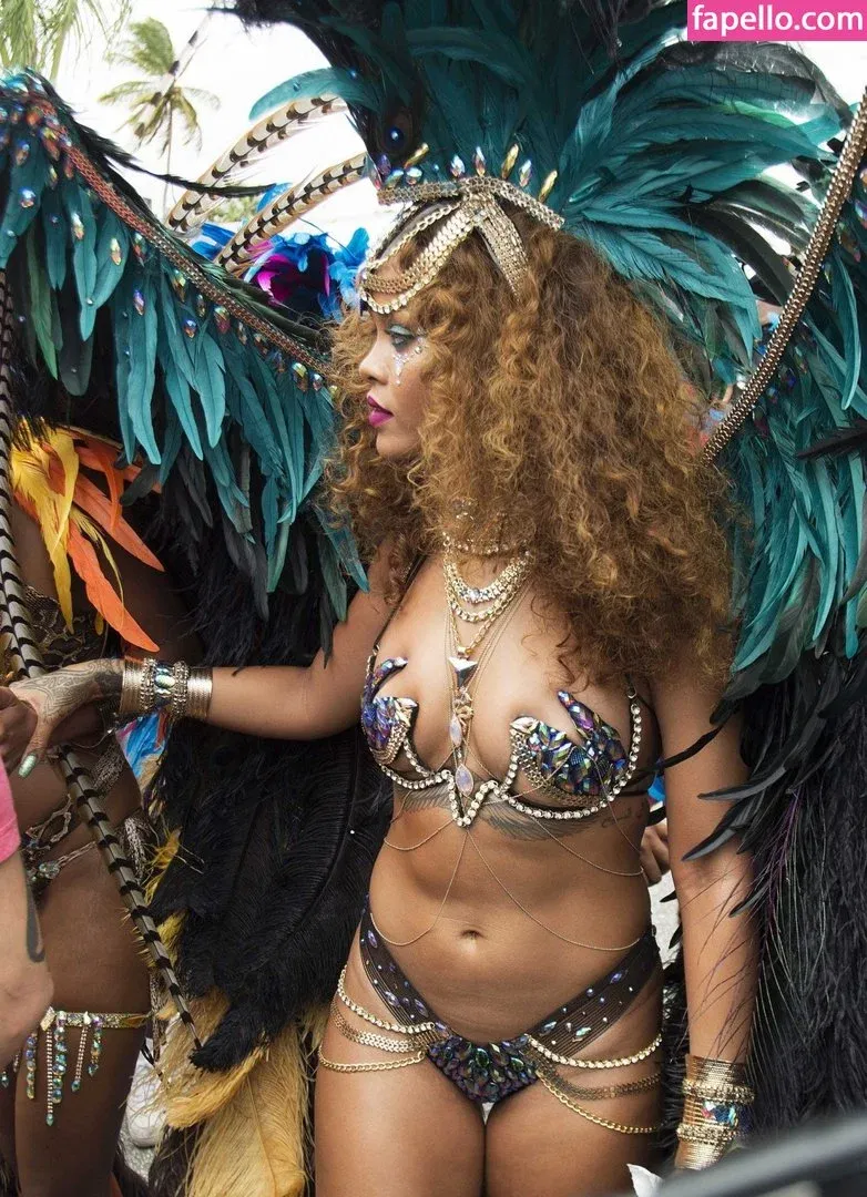 Rihanna Onlyfans Photo Gallery 