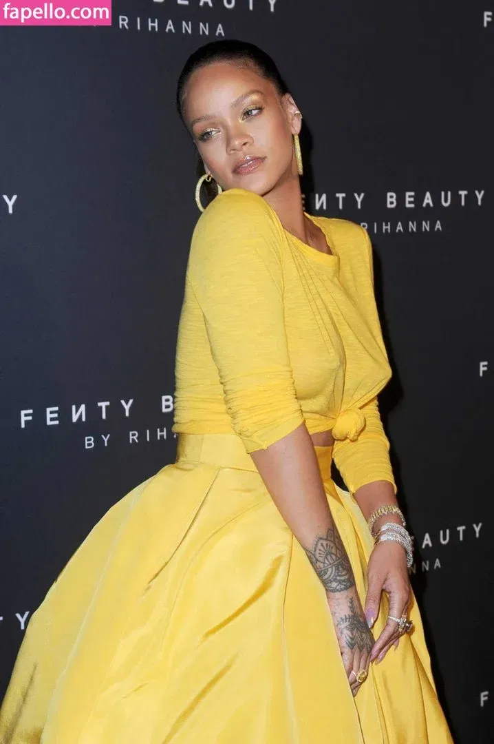 Rihanna Onlyfans Photo Gallery 