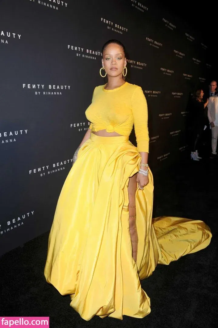 Rihanna Onlyfans Photo Gallery 