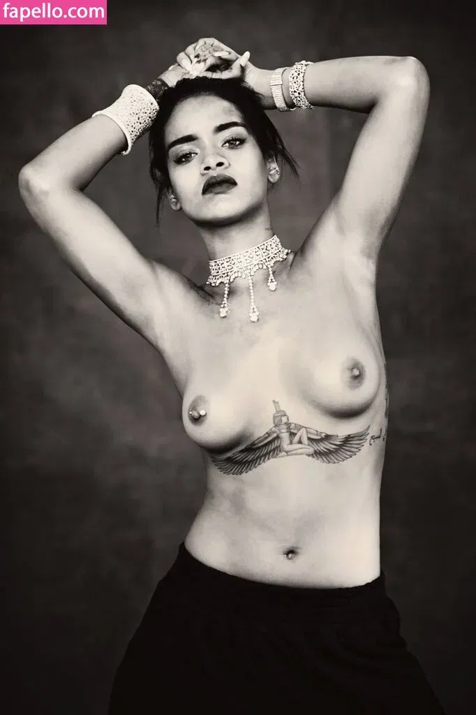 Rihanna Onlyfans Photo Gallery 