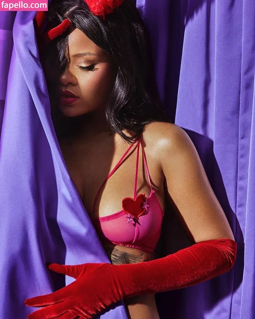 Rihanna Onlyfans Photo Gallery 