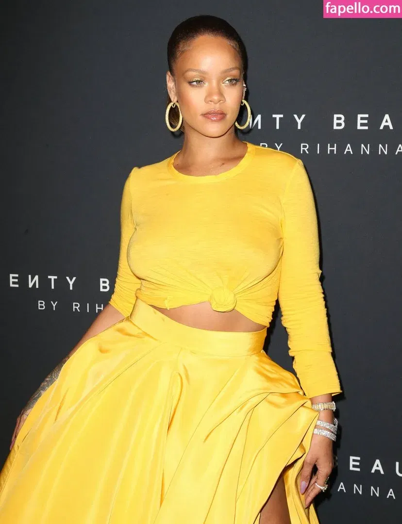 Rihanna Onlyfans Photo Gallery 