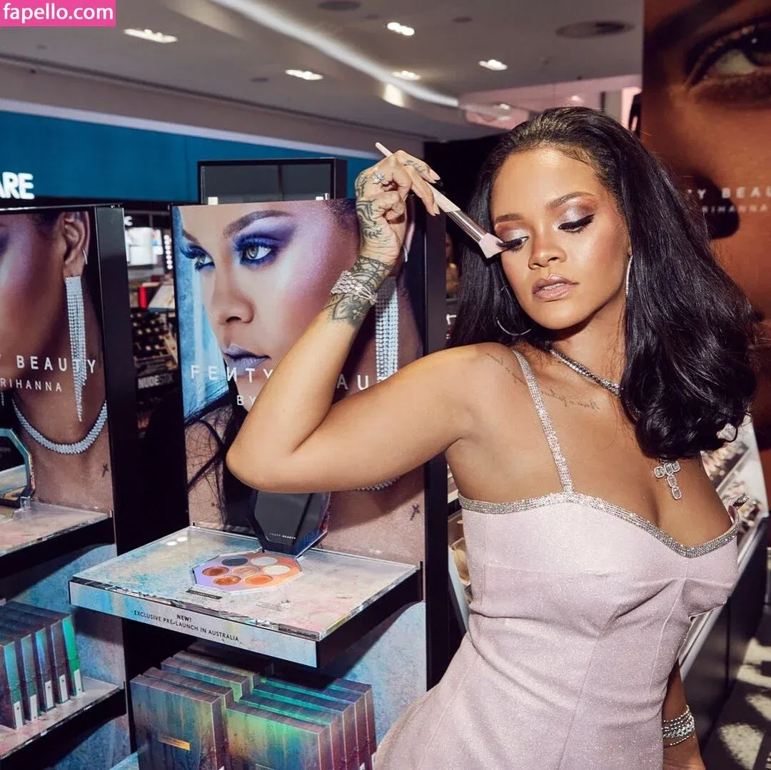 Rihanna Onlyfans Photo Gallery 