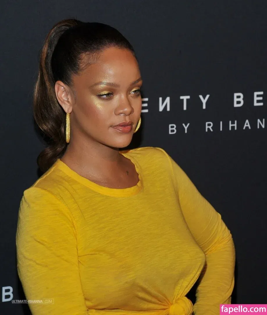 Rihanna Onlyfans Photo Gallery 