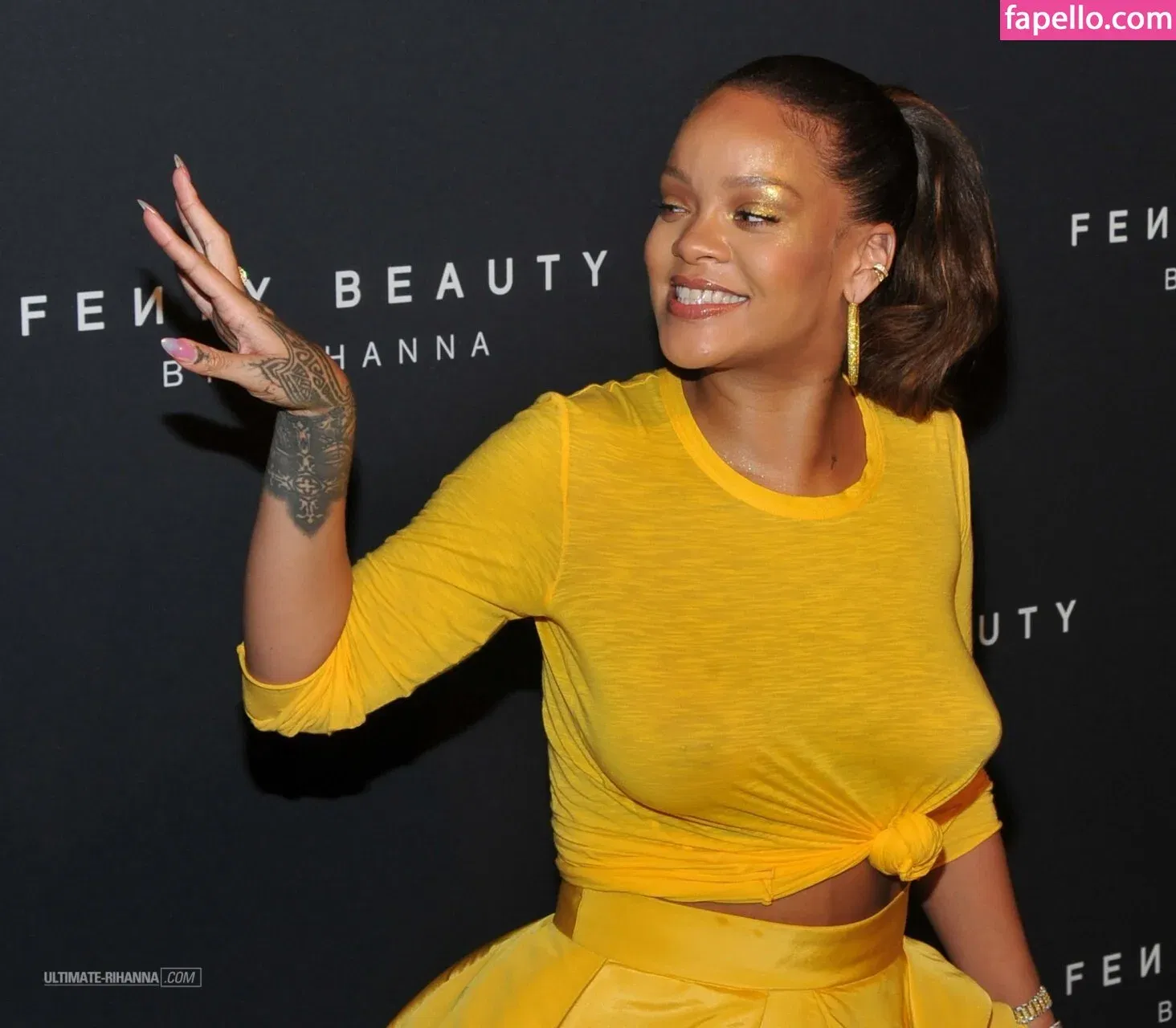 Rihanna Onlyfans Photo Gallery 