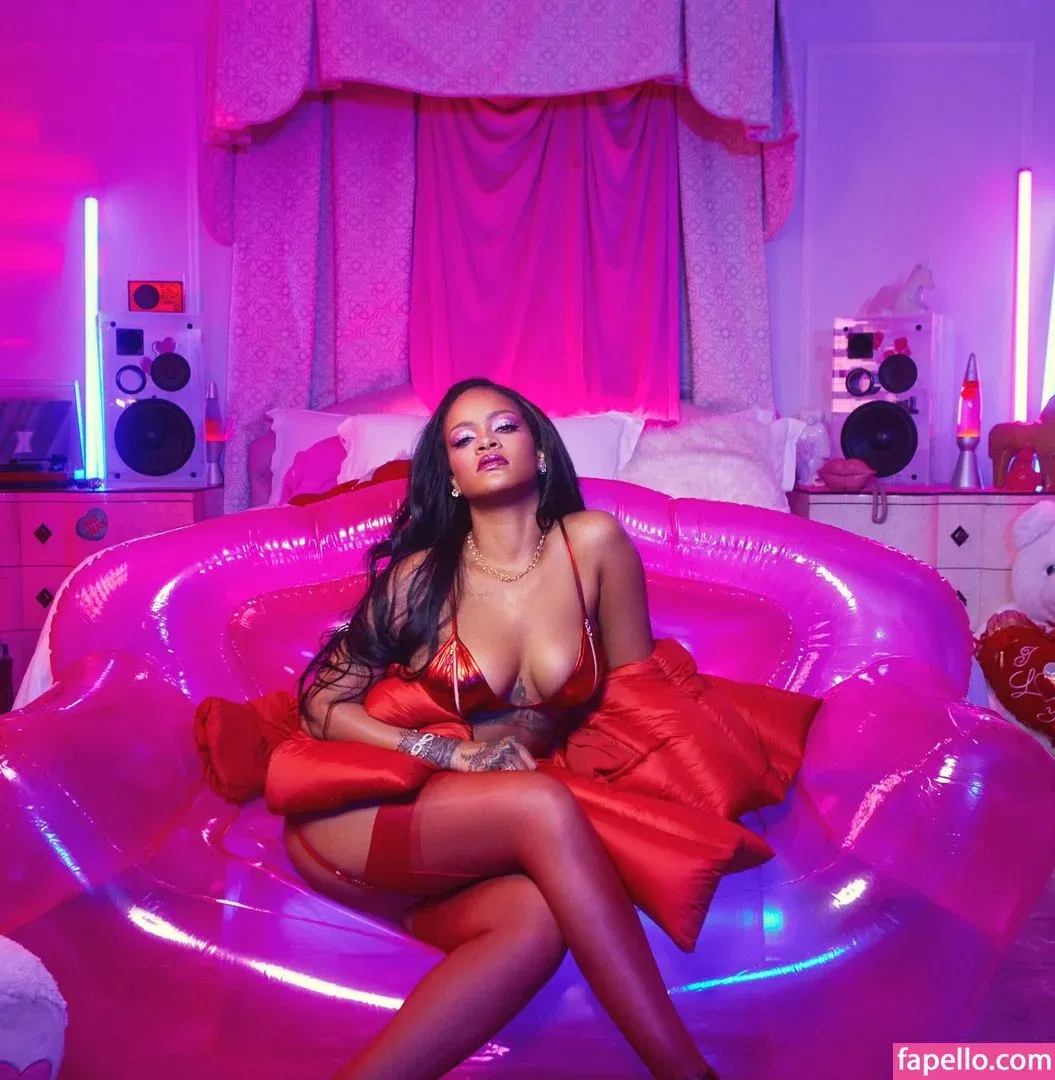 Rihanna Onlyfans Photo Gallery 