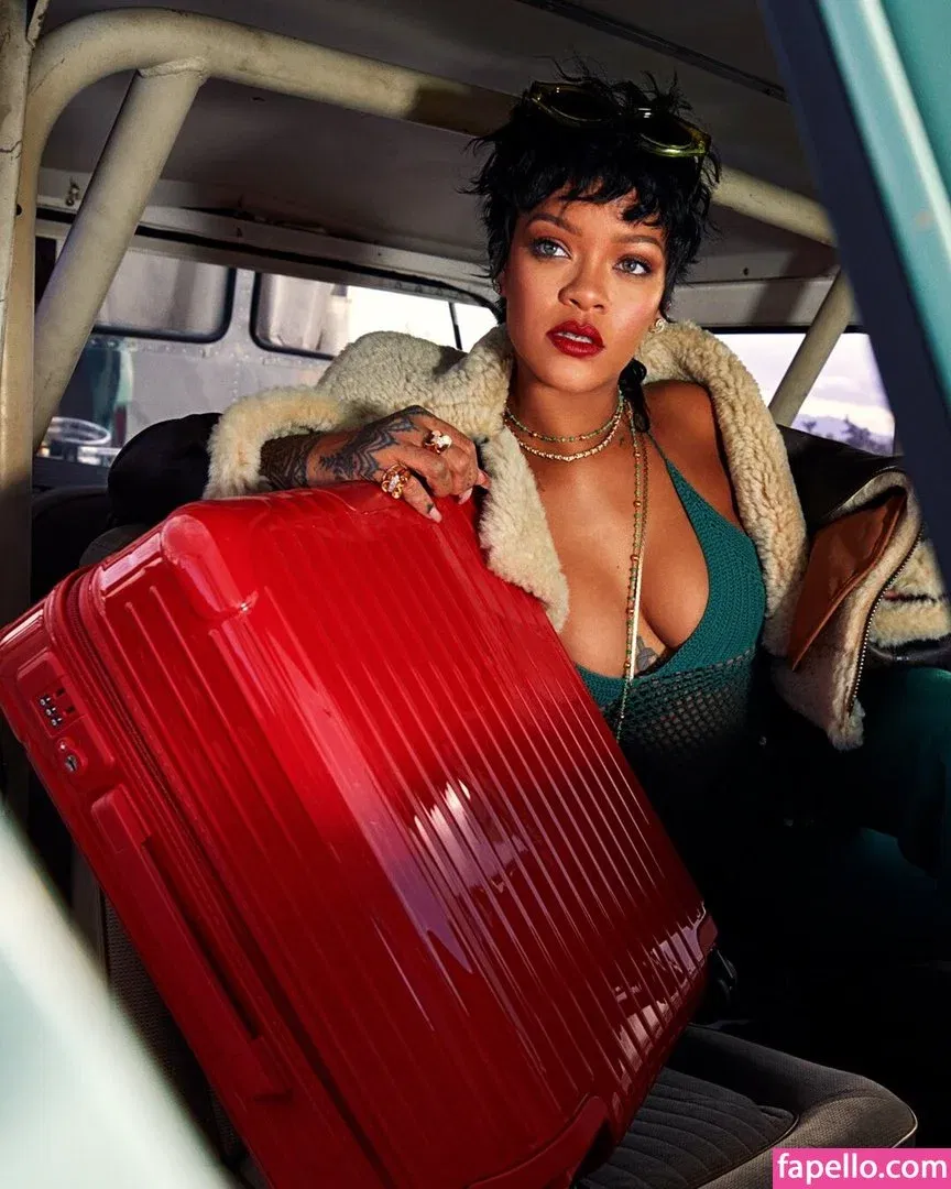 Rihanna Onlyfans Photo Gallery 