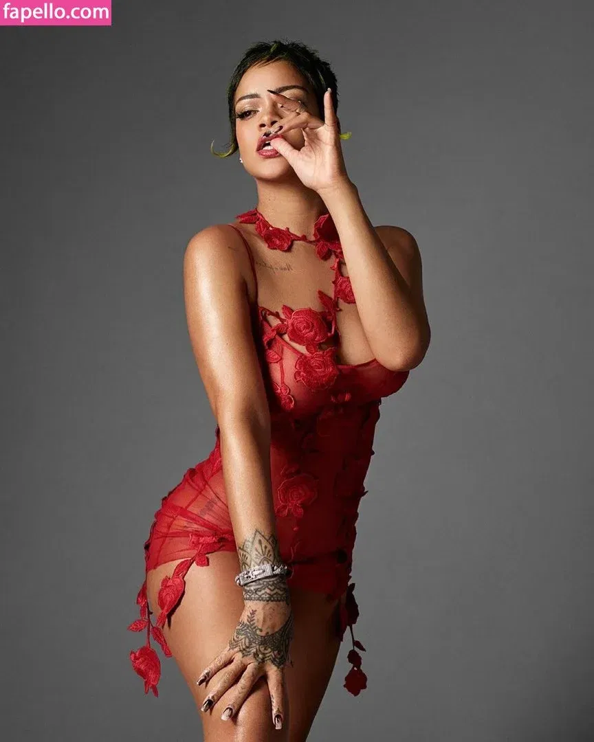 Rihanna Onlyfans Photo Gallery 